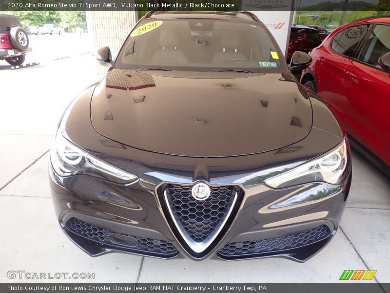 Vulcano Black Metallic / Black/Chocolate 2020 Alfa Romeo Stelvio TI Sport AWD