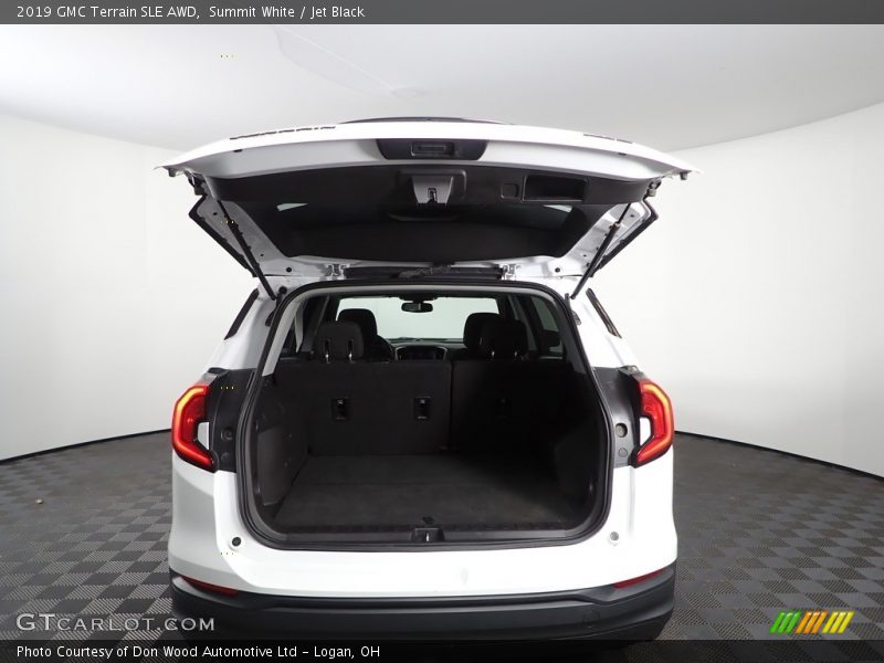 Summit White / Jet Black 2019 GMC Terrain SLE AWD