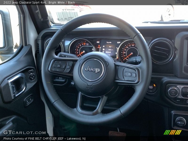 Bright White / Black 2022 Jeep Gladiator Sport 4x4