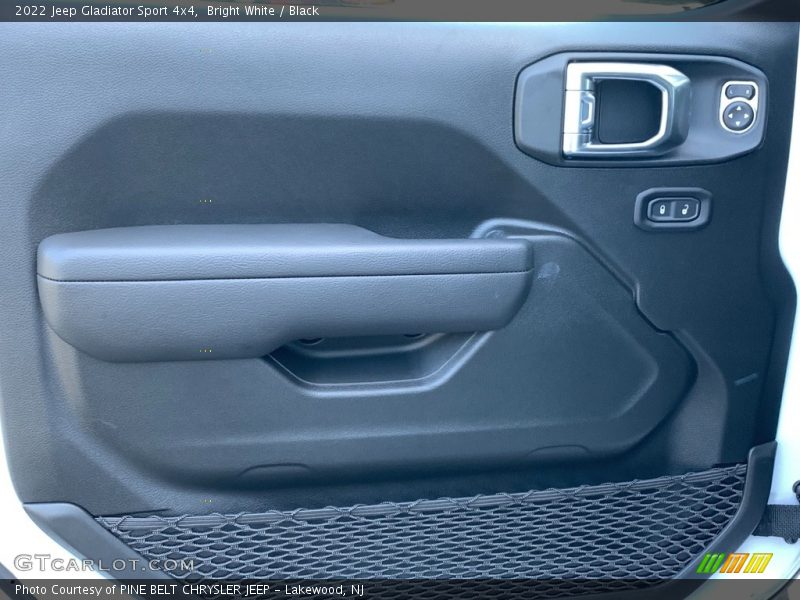 Bright White / Black 2022 Jeep Gladiator Sport 4x4