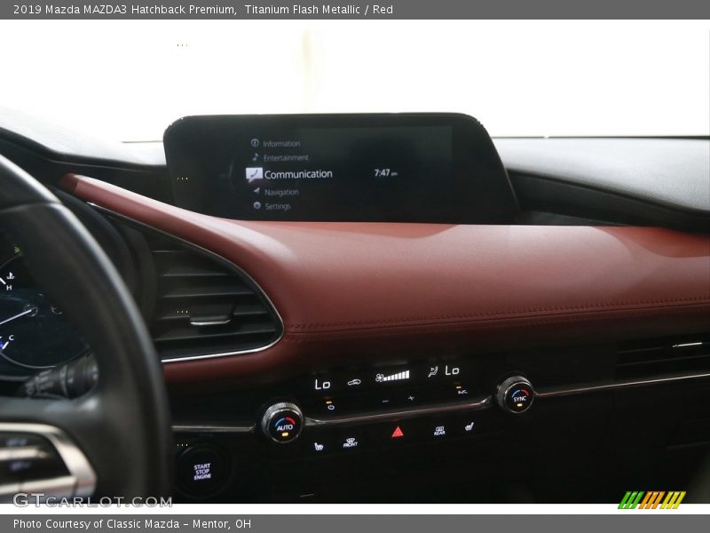 Controls of 2019 MAZDA3 Hatchback Premium