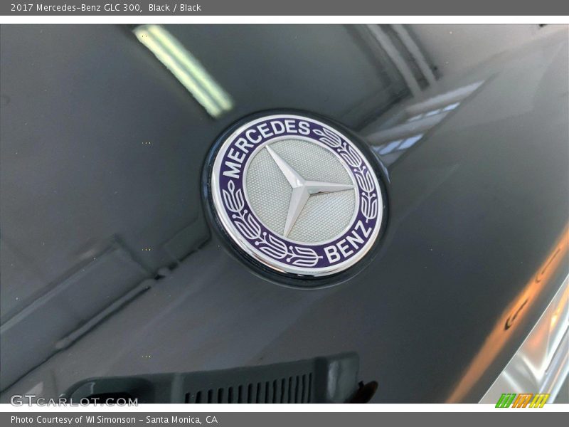 Black / Black 2017 Mercedes-Benz GLC 300