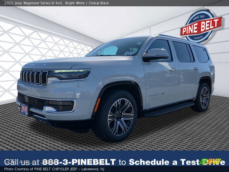 Bright White / Global Black 2022 Jeep Wagoneer Series III 4x4
