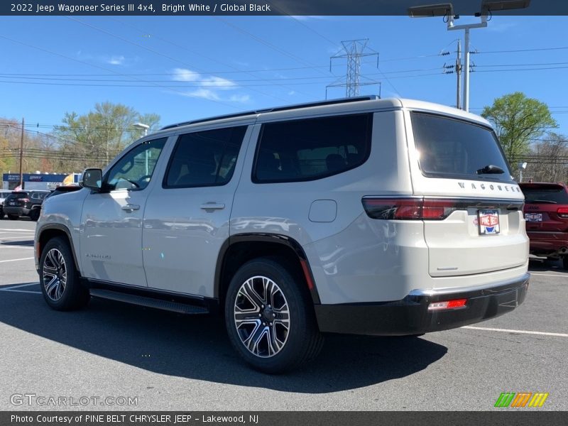 Bright White / Global Black 2022 Jeep Wagoneer Series III 4x4