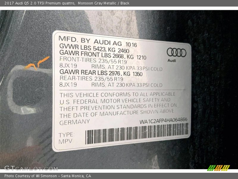 Monsoon Gray Metallic / Black 2017 Audi Q5 2.0 TFSI Premium quattro
