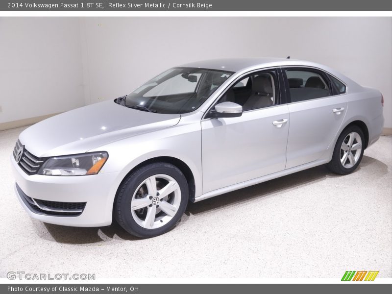 Reflex Silver Metallic / Cornsilk Beige 2014 Volkswagen Passat 1.8T SE