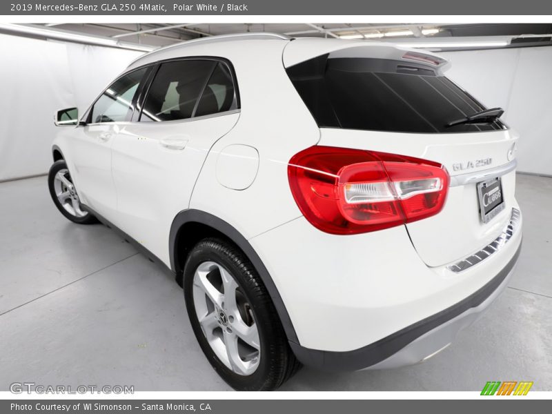 Polar White / Black 2019 Mercedes-Benz GLA 250 4Matic