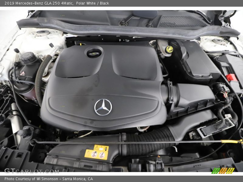 Polar White / Black 2019 Mercedes-Benz GLA 250 4Matic