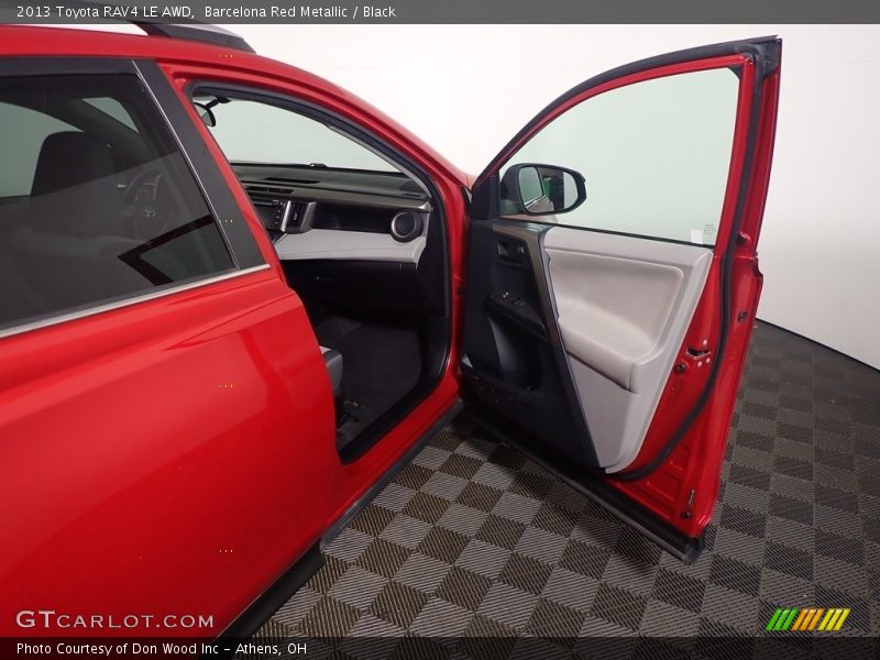 Barcelona Red Metallic / Black 2013 Toyota RAV4 LE AWD
