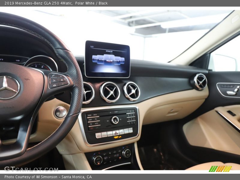 Polar White / Black 2019 Mercedes-Benz GLA 250 4Matic