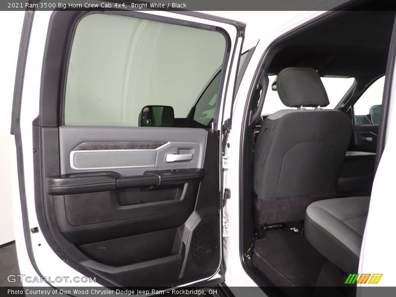 Bright White / Black 2021 Ram 3500 Big Horn Crew Cab 4x4