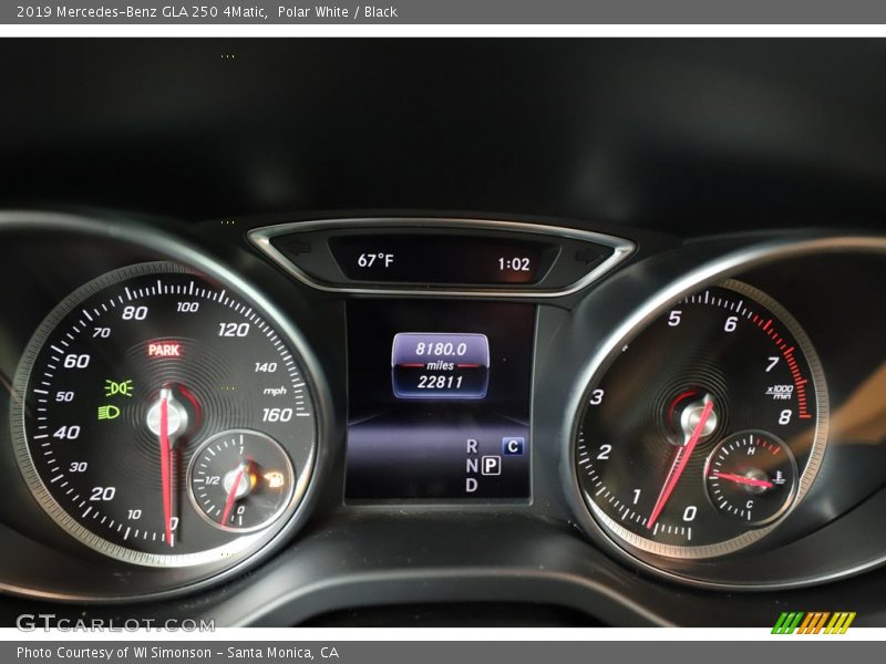 Polar White / Black 2019 Mercedes-Benz GLA 250 4Matic