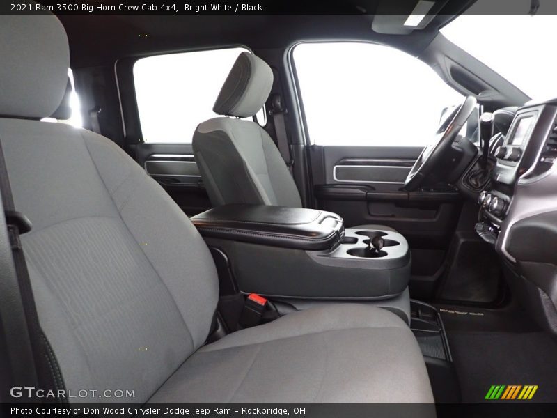 Bright White / Black 2021 Ram 3500 Big Horn Crew Cab 4x4