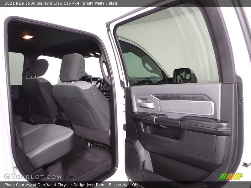 Bright White / Black 2021 Ram 3500 Big Horn Crew Cab 4x4