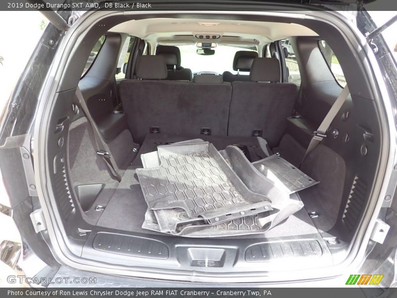 DB Black / Black 2019 Dodge Durango SXT AWD
