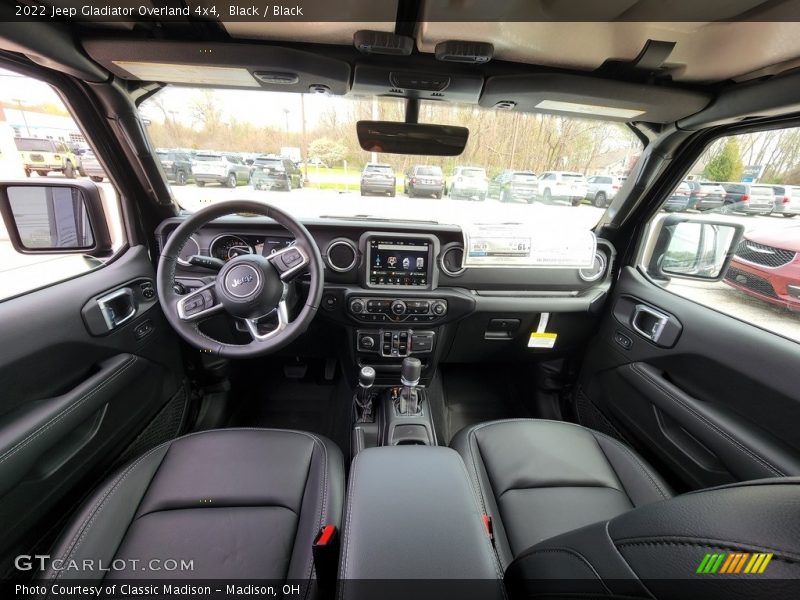 Black / Black 2022 Jeep Gladiator Overland 4x4