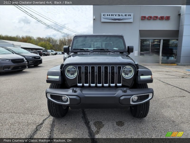 Black / Black 2022 Jeep Gladiator Overland 4x4