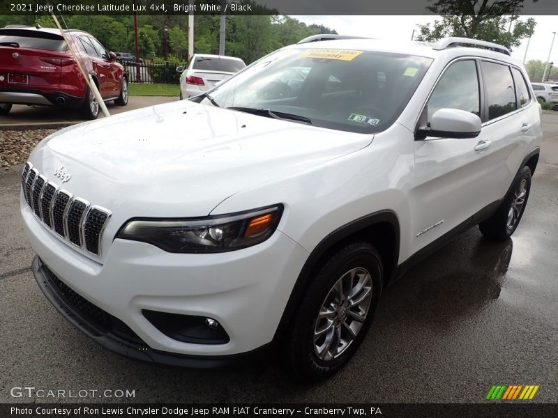 Bright White / Black 2021 Jeep Cherokee Latitude Lux 4x4