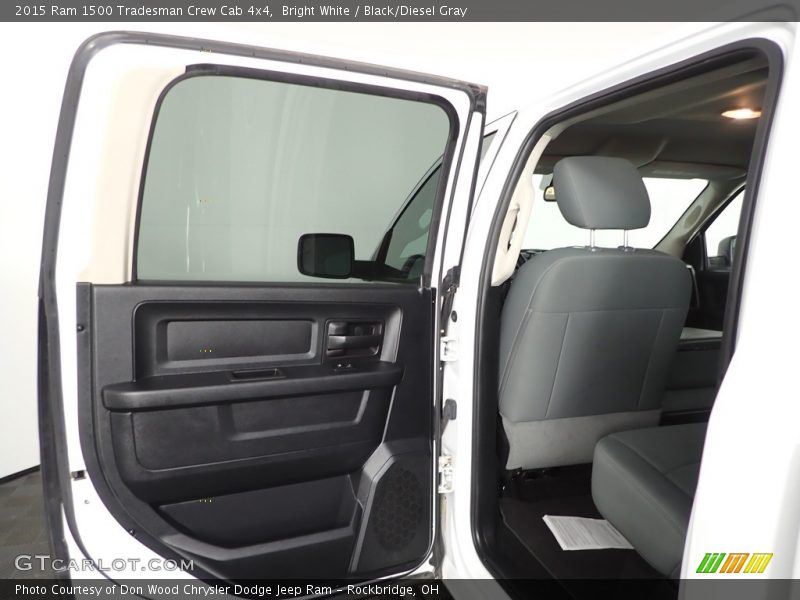 Bright White / Black/Diesel Gray 2015 Ram 1500 Tradesman Crew Cab 4x4