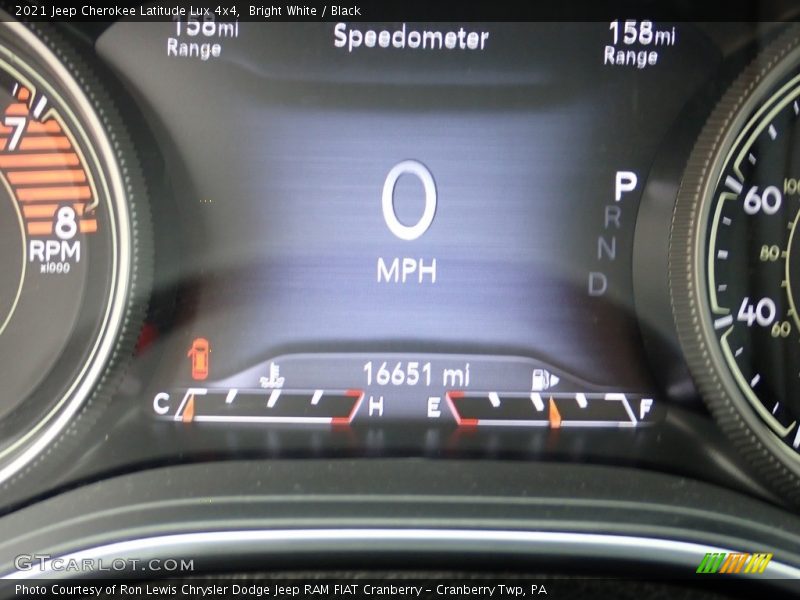 Bright White / Black 2021 Jeep Cherokee Latitude Lux 4x4