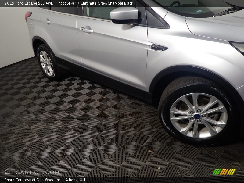 Ingot Silver / Chromite Gray/Charcoal Black 2019 Ford Escape SEL 4WD