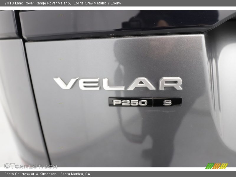 Corris Grey Metallic / Ebony 2018 Land Rover Range Rover Velar S