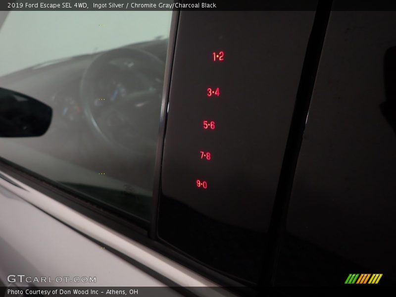 Ingot Silver / Chromite Gray/Charcoal Black 2019 Ford Escape SEL 4WD