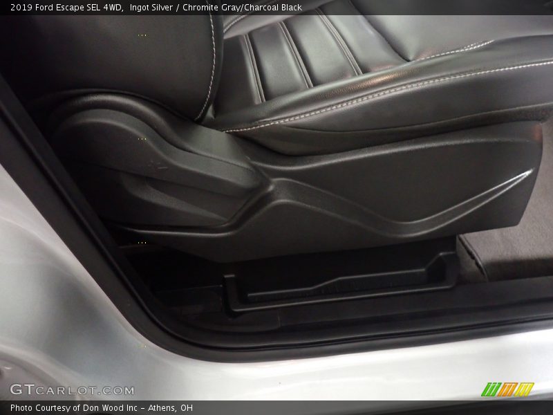 Ingot Silver / Chromite Gray/Charcoal Black 2019 Ford Escape SEL 4WD