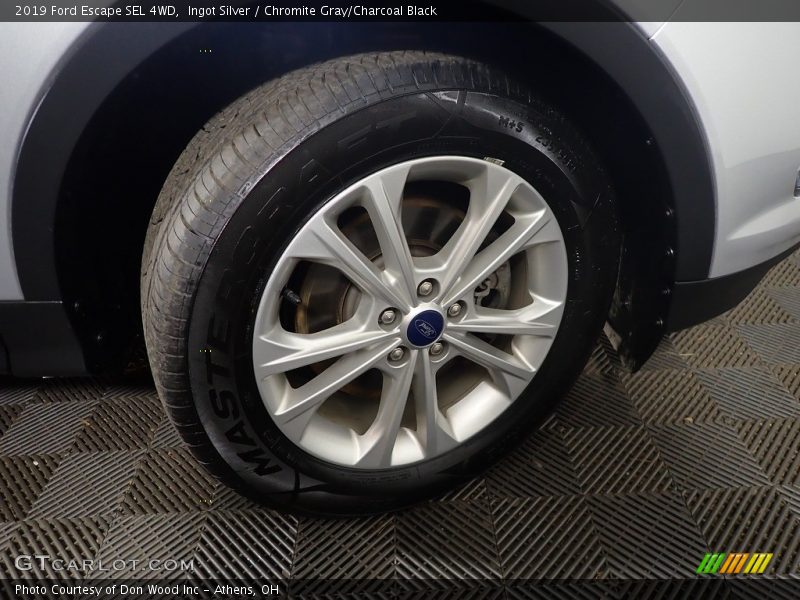 Ingot Silver / Chromite Gray/Charcoal Black 2019 Ford Escape SEL 4WD