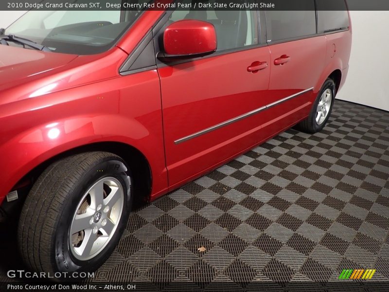 Deep Cherry Red Crystal Pearl / Dark Slate Gray/Light Shale 2010 Dodge Grand Caravan SXT