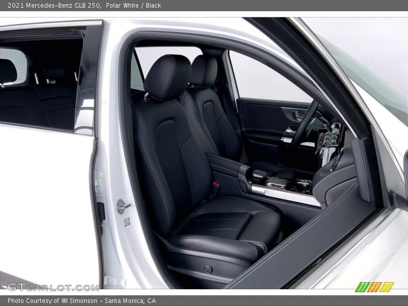 Polar White / Black 2021 Mercedes-Benz GLB 250
