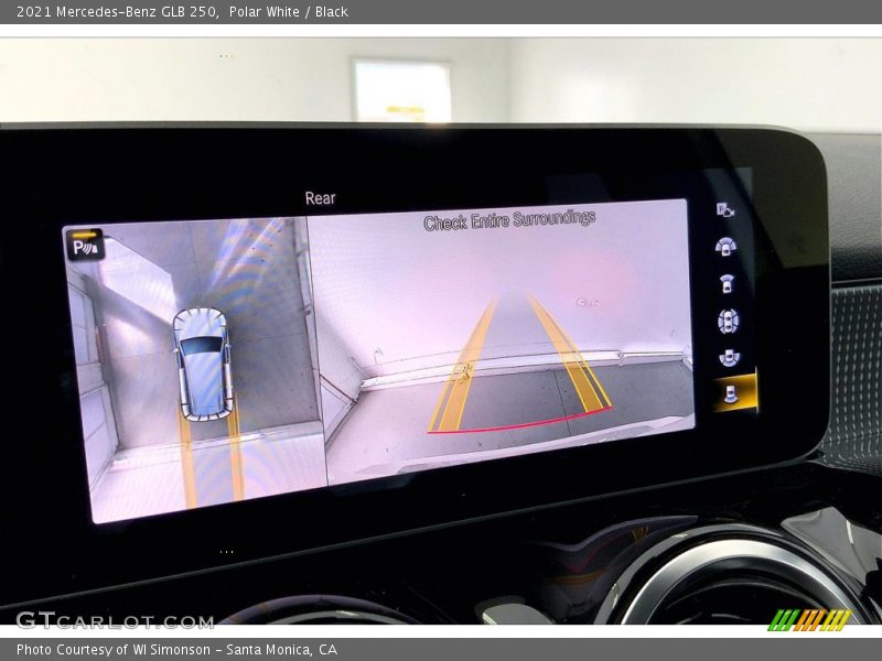 Polar White / Black 2021 Mercedes-Benz GLB 250