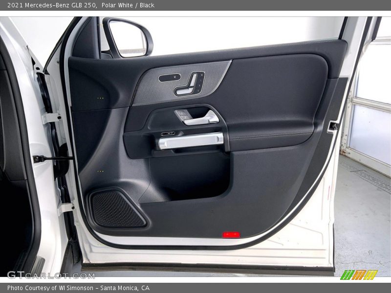 Polar White / Black 2021 Mercedes-Benz GLB 250