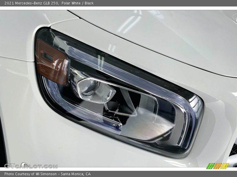 Polar White / Black 2021 Mercedes-Benz GLB 250