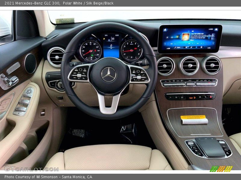 Polar White / Silk Beige/Black 2021 Mercedes-Benz GLC 300