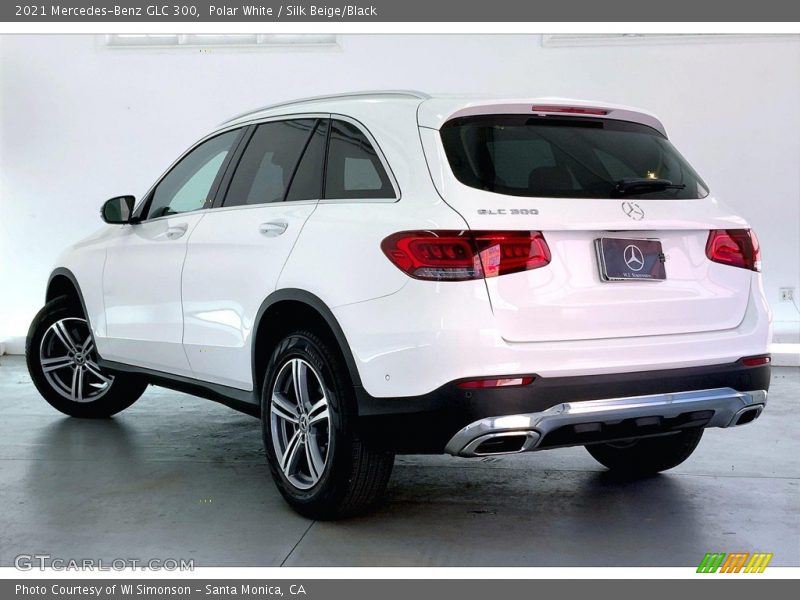 Polar White / Silk Beige/Black 2021 Mercedes-Benz GLC 300