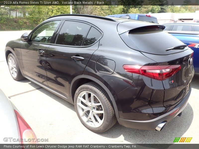 Volcano Black Metallic / Black 2019 Alfa Romeo Stelvio Ti Sport AWD