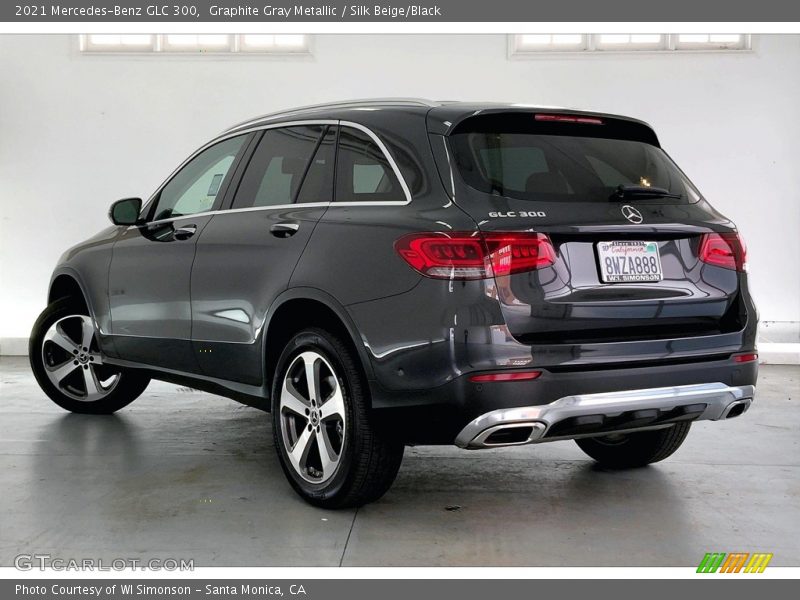 Graphite Gray Metallic / Silk Beige/Black 2021 Mercedes-Benz GLC 300
