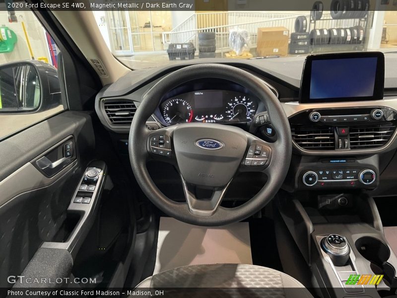 Magnetic Metallic / Dark Earth Gray 2020 Ford Escape SE 4WD