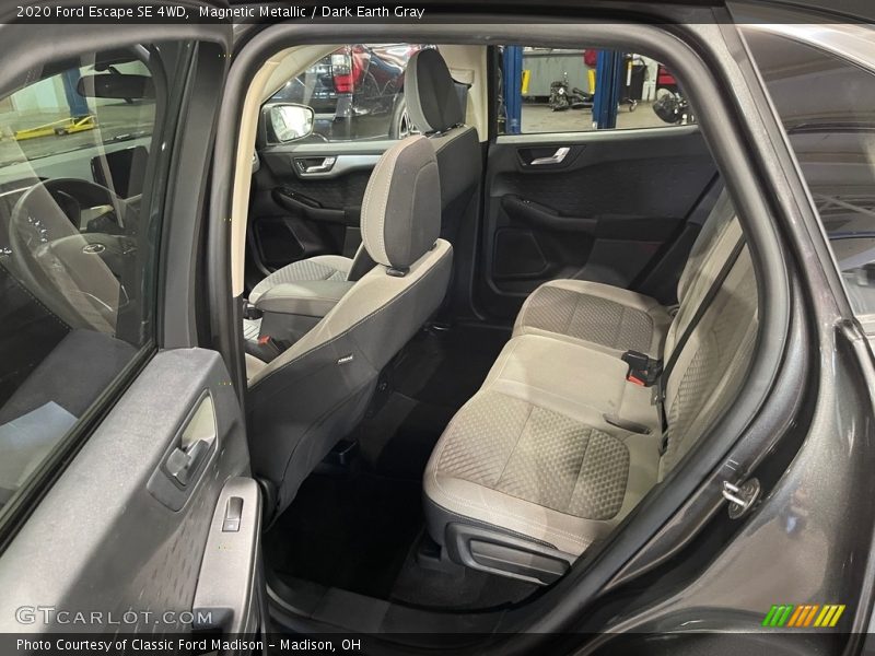 Magnetic Metallic / Dark Earth Gray 2020 Ford Escape SE 4WD