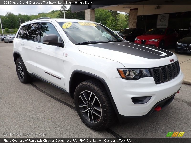 Bright White / Black 2019 Jeep Grand Cherokee Trailhawk 4x4