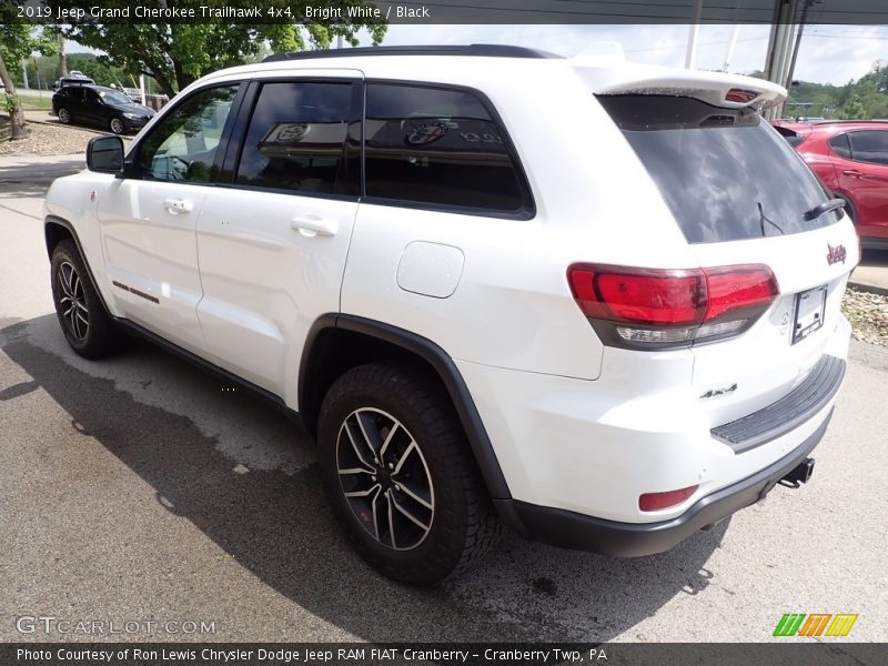 Bright White / Black 2019 Jeep Grand Cherokee Trailhawk 4x4