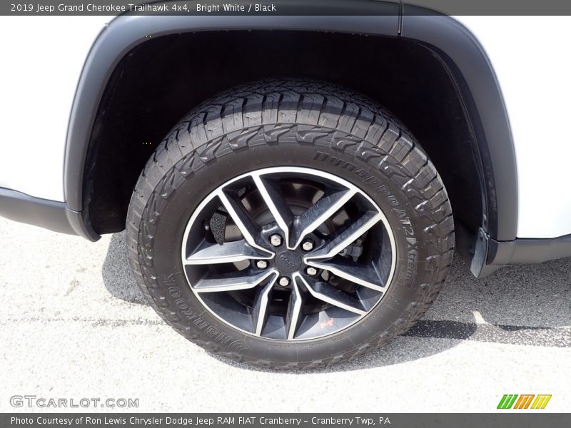 Bright White / Black 2019 Jeep Grand Cherokee Trailhawk 4x4