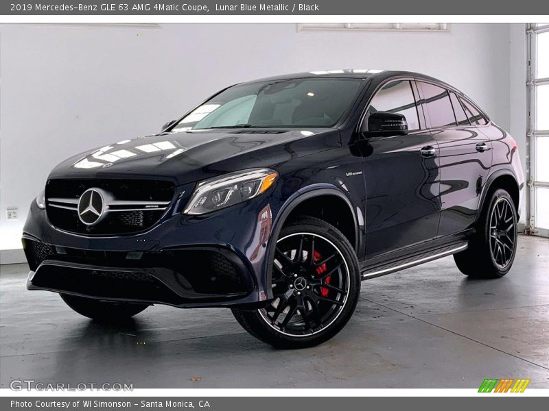 Front 3/4 View of 2019 GLE 63 AMG 4Matic Coupe