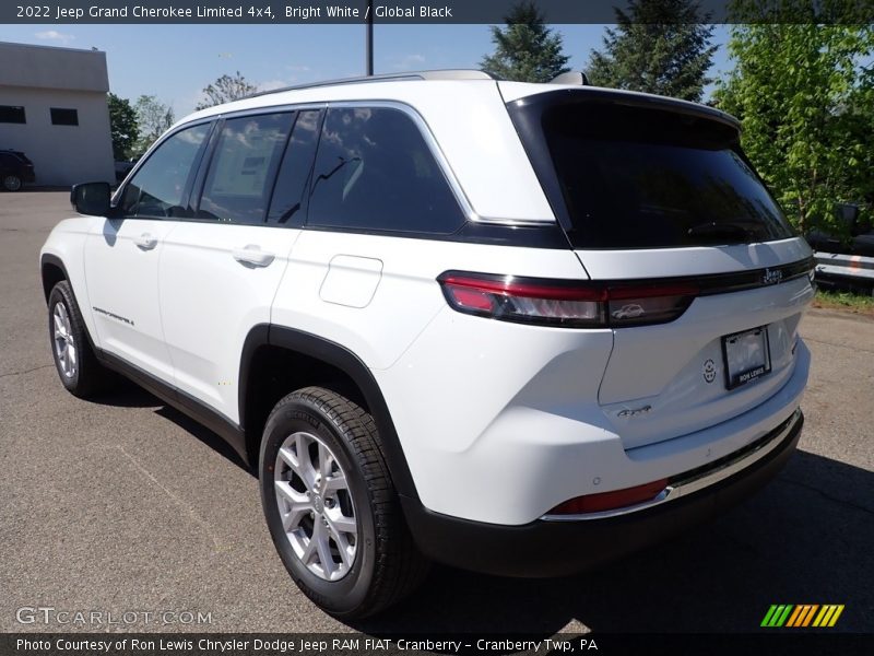 Bright White / Global Black 2022 Jeep Grand Cherokee Limited 4x4