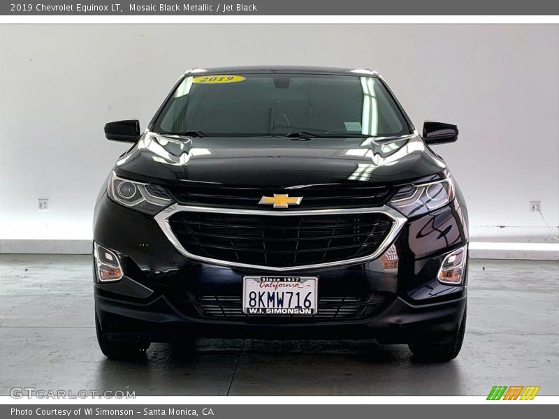 Mosaic Black Metallic / Jet Black 2019 Chevrolet Equinox LT