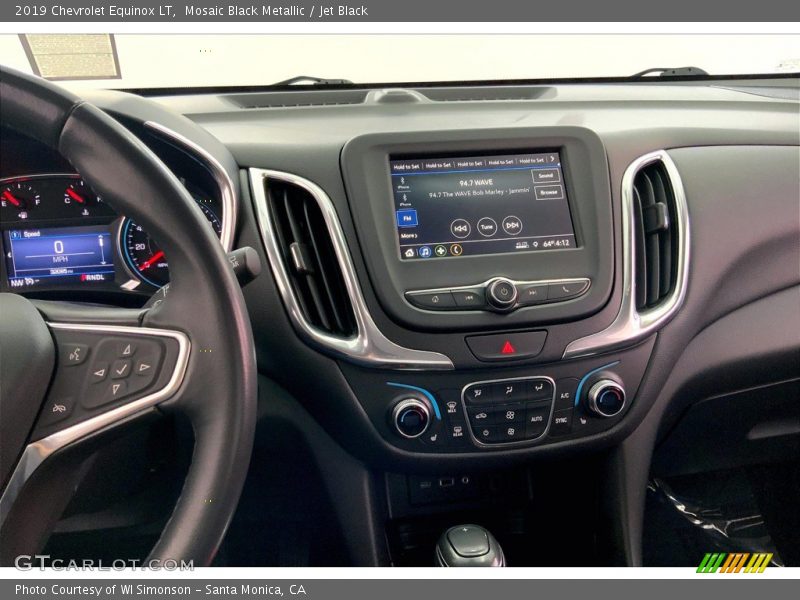 Controls of 2019 Equinox LT