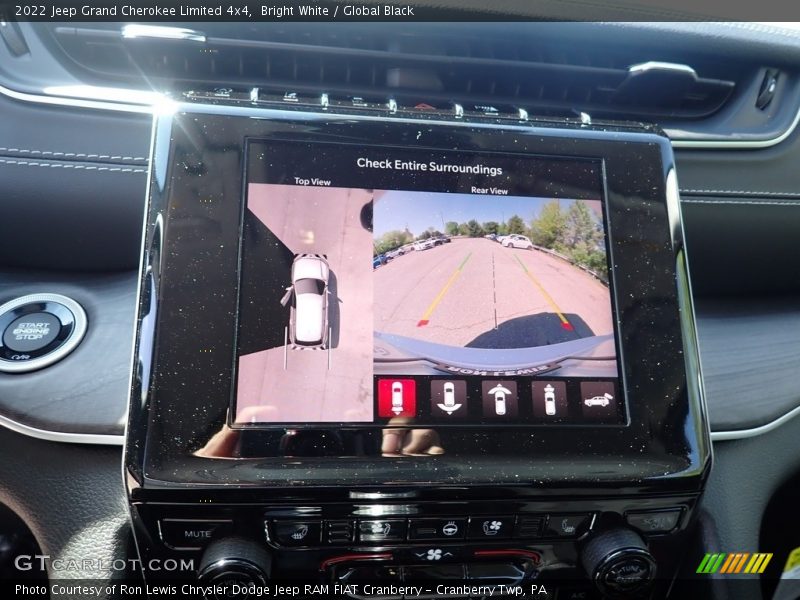 Bright White / Global Black 2022 Jeep Grand Cherokee Limited 4x4