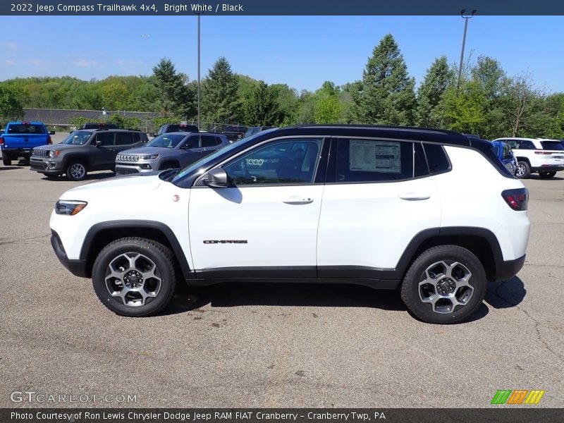  2022 Compass Trailhawk 4x4 Bright White