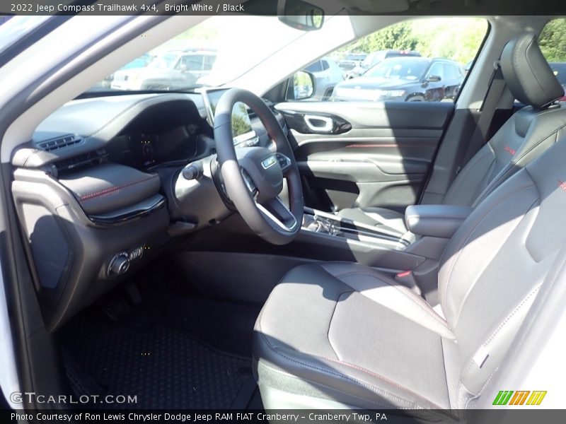 Bright White / Black 2022 Jeep Compass Trailhawk 4x4